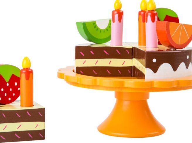 New Children's Cuttable Wooden Birthday Cake