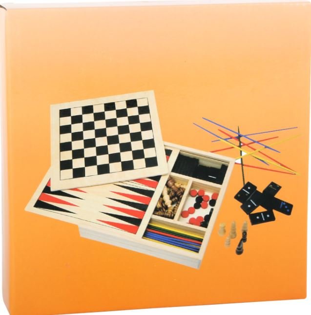 New Classic Games 4 in 1 Chess Dominoes Draughts and Backgammon