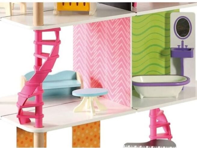 Wooden Doll´s House Charlotte Toy