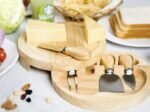 Wooden Cheese Board Tray +4 Knives/Cutlery