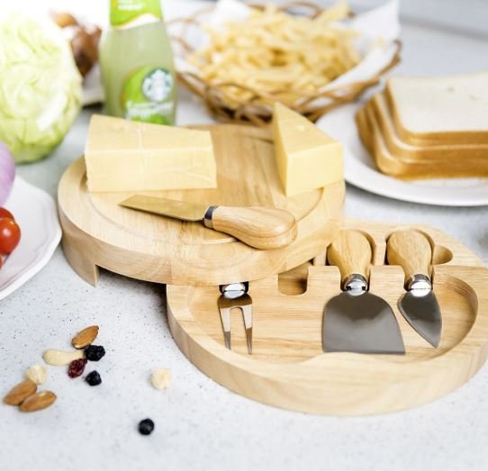 Wooden Cheese Board Tray +4 Knives/Cutlery