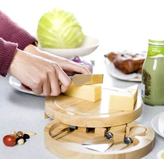 Wooden Cheese Board Tray +4 Knives/Cutlery
