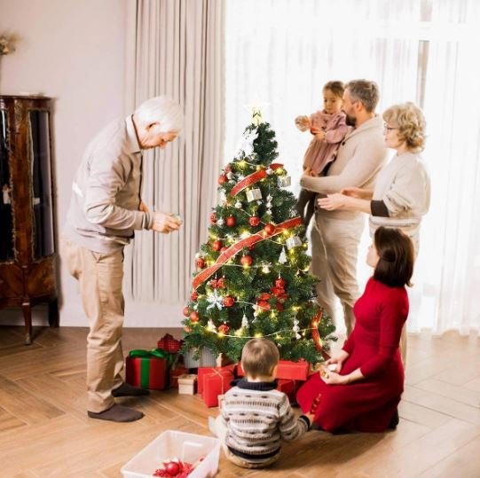 Artificial Christmas Tree 210 CM with Metal Stand