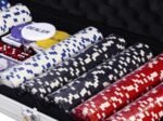 Poker Case with 500 Chips Aluminum with Lock 2 to 4 Players