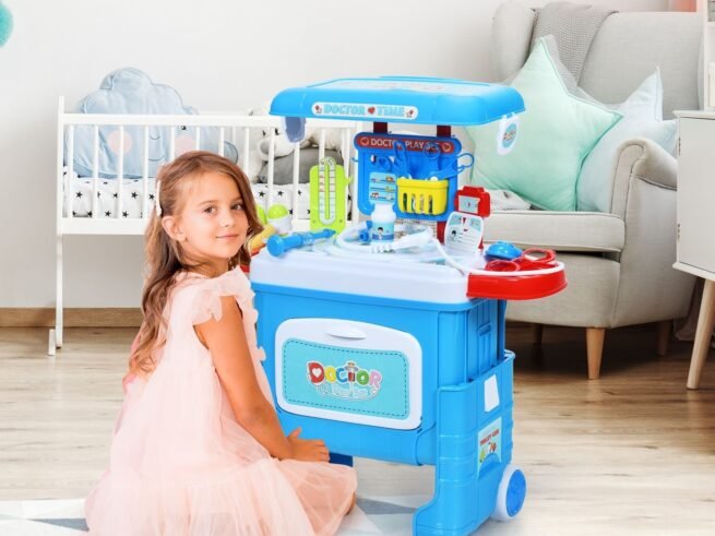 2 in 1 Children's Medical Toy 10 Pcs Accessories Wheeled Suitcase Light Sound