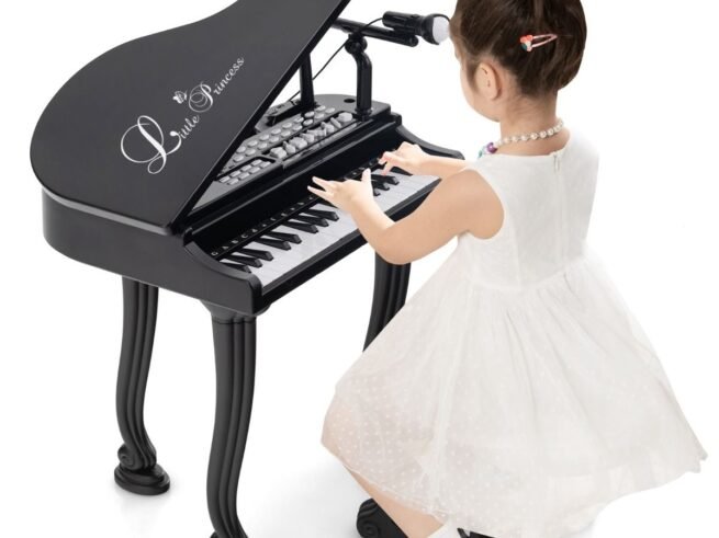 Multifunctional Children's Toy Piano 37 Keys Microphone Teaching Mode Led