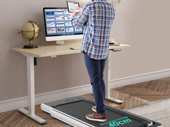 2 in 1 Foldable Electric Treadmill 1 to 12 Km/H 0.75HP Motor Bluetooth Speaker