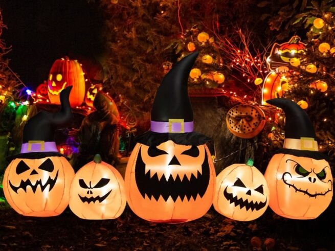 Halloween Inflatable Pumpkins Set Decoration with Built-in LED Lights