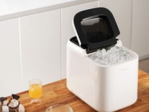 Countertop Ice Cube Maker Machine Self-Cleaning 2 Sizes Cubes