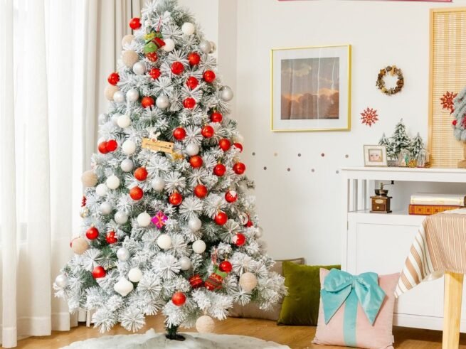 Articulated Christmas Tree 180cm Pine Needles Metal Stand