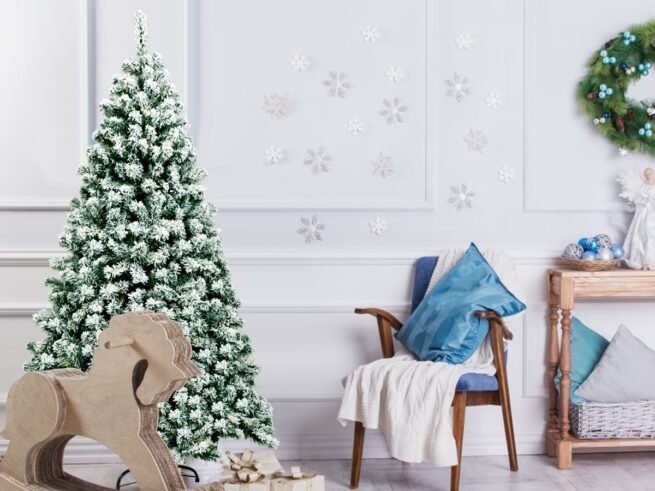 Artificial Christmas Tree 180 cm Snowy Fir with 250 LED Lights 928 Branches