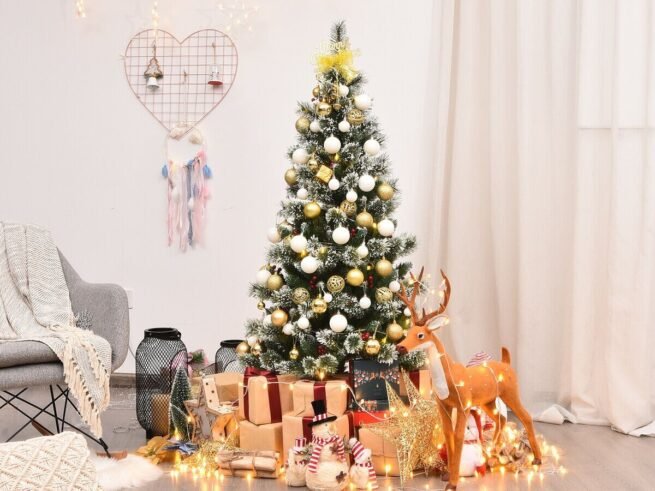 Artificial Christmas Tree with Snowflakes 150cm Red Berries Snow Flocked