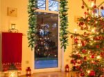 Christmas garland, with 100 LED lights 270cm Timer Red Berries
