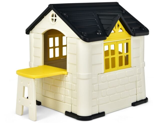 Cottage Playhouse Pretend Play Center with Picnic Table 164x124x132 cm