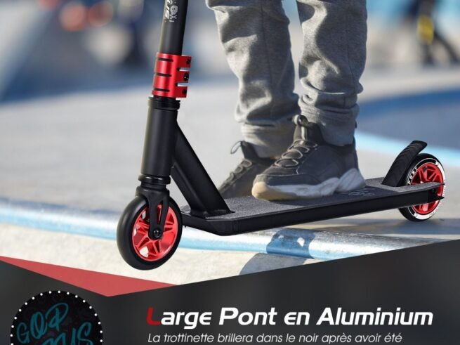 Freestyle Scooter with Aluminum Deck Luminous Stickers 11 cm Wheels T-Bar