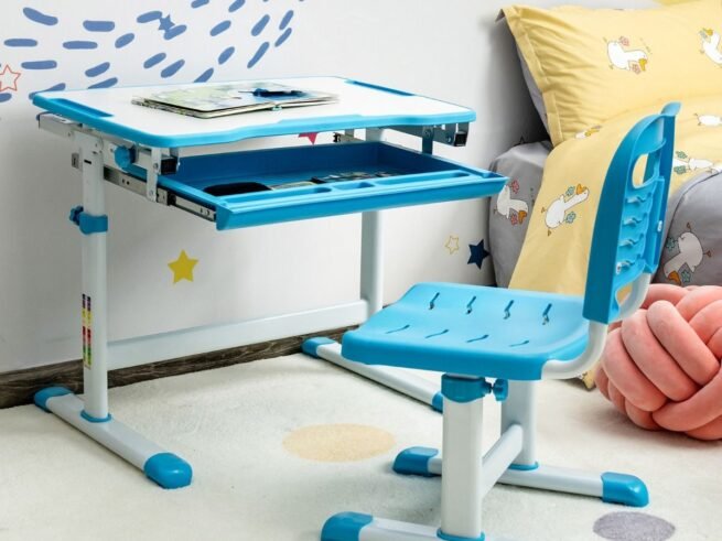 Children's Table and Chair Set Desk Height Adjustable Tiltable 0-45° 1 Drawer Top