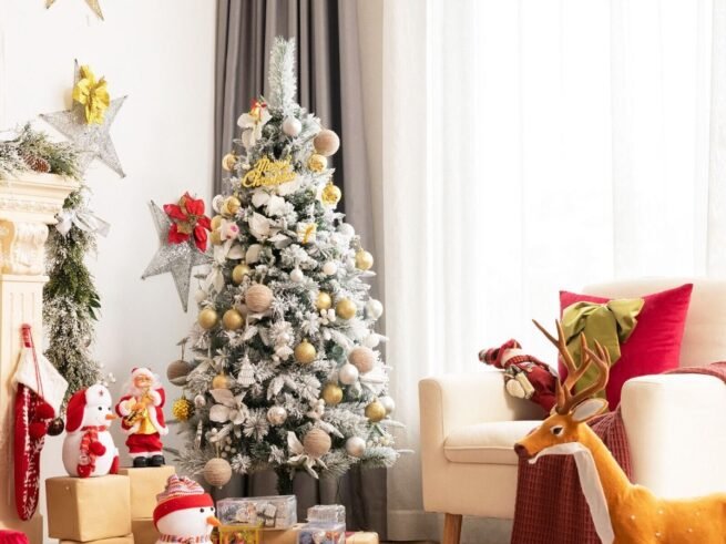 Artificial Snow Flocked Hinged Christmas Tree with Berries Flowers 180cm